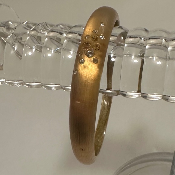 Alexis Bittar Lucite Skinny Bangle Bracelet w/ Rhinestones 🌟Golden Brown🌟 - Picture 2 of 4